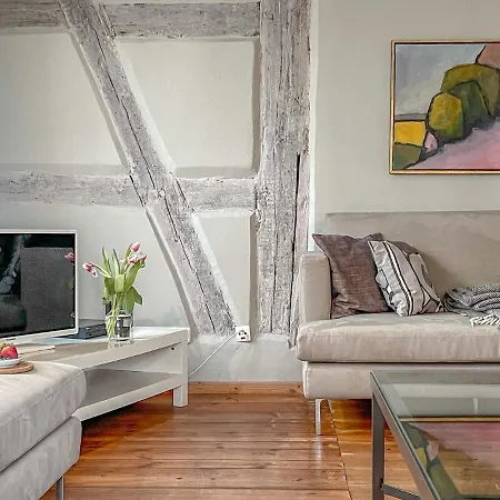 Tatil Evi Traumhaff Historischer Kahnschifferhof Mit Kamin, Liebevoll Restauriert Vogelsang-Warsin