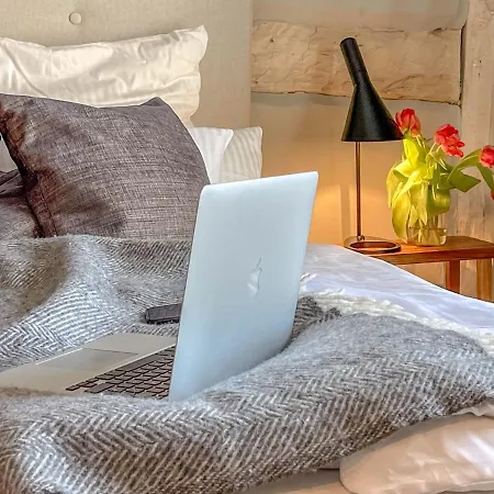 Tatil Evi Traumhaff Historischer Kahnschifferhof Mit Kamin, Liebevoll Restauriert